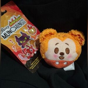Disney Munchlings Super Sizzlin' Scented Single Serve Blind Bag (Mickey) NWT